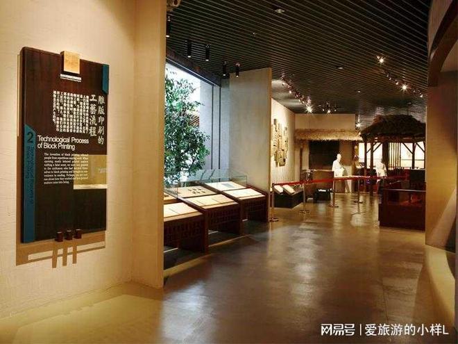 推荐！启源假期 10年定制团建团队首选J9数字平台2025 武汉旅行社口碑(图1)